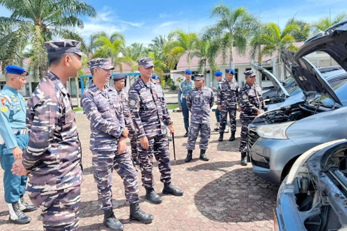 Lanal Bengkulu Laksanakan Apel Pengecekan Kendaraan Dinas