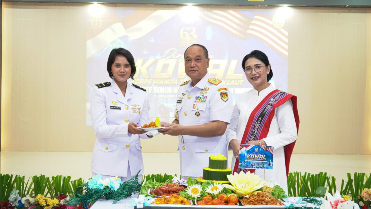 Dankodaeral IX Didampingi Ketua Kodaeral IX Gabungan Jalasenastri Koarmada RI Hadiri Tasyakuran Hari Jadi Korps Wanita TNI AL Ke-63