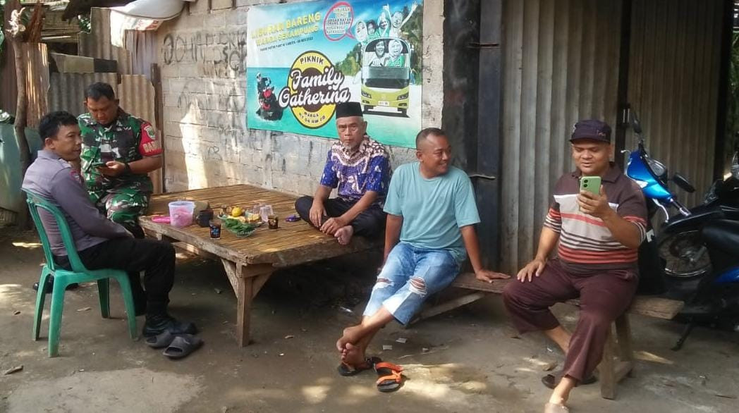 Sinergitas TNI-Polri Sambangi Warga Binaan Kelurahan Jatimurni