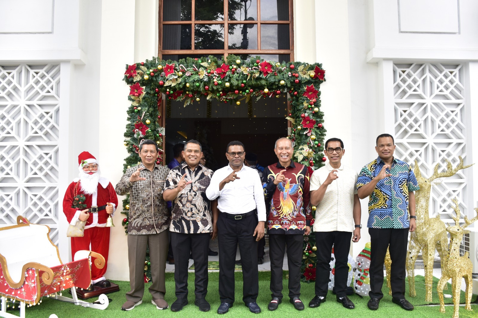 Momen Sukacita Natal, Dankodaeral X Pererat Kebersamaan Prajurit Kodaeral X