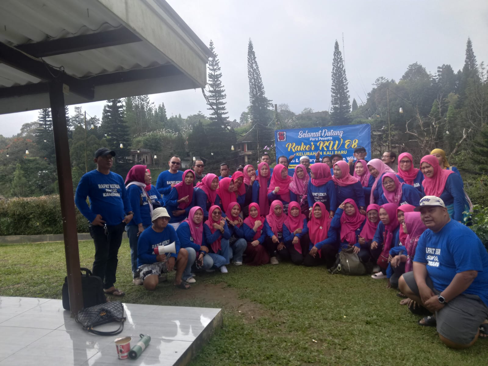 Rapat Kerja RW 08 Kalibaru: Meningkatkan Kebersamaan dan Disiplin untuk Masa Depan yang Lebih Baik