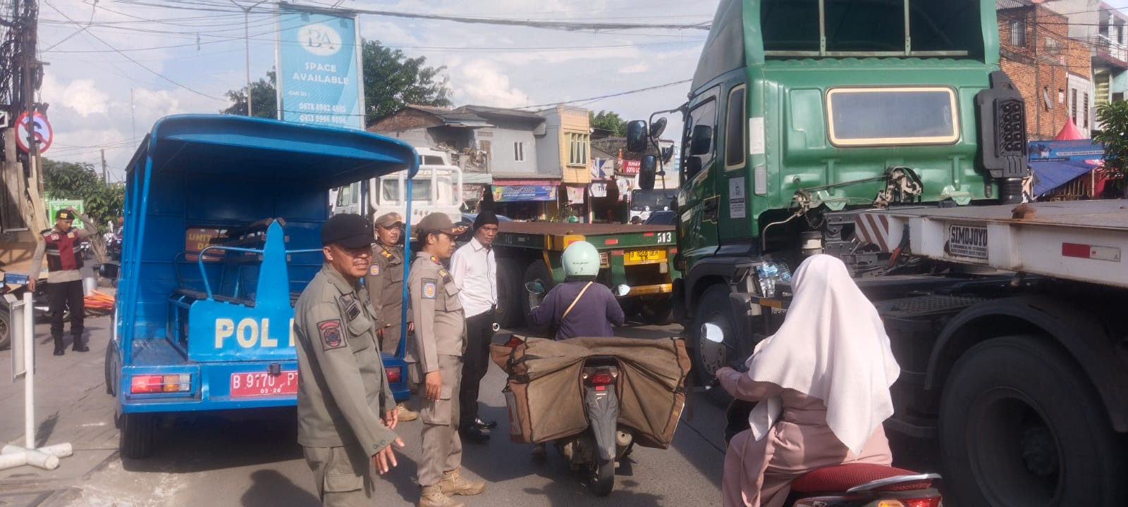 Polsek Koja Amankan Dua Juru Parkir Liar Saat Operasi Berantas Jaya 2025