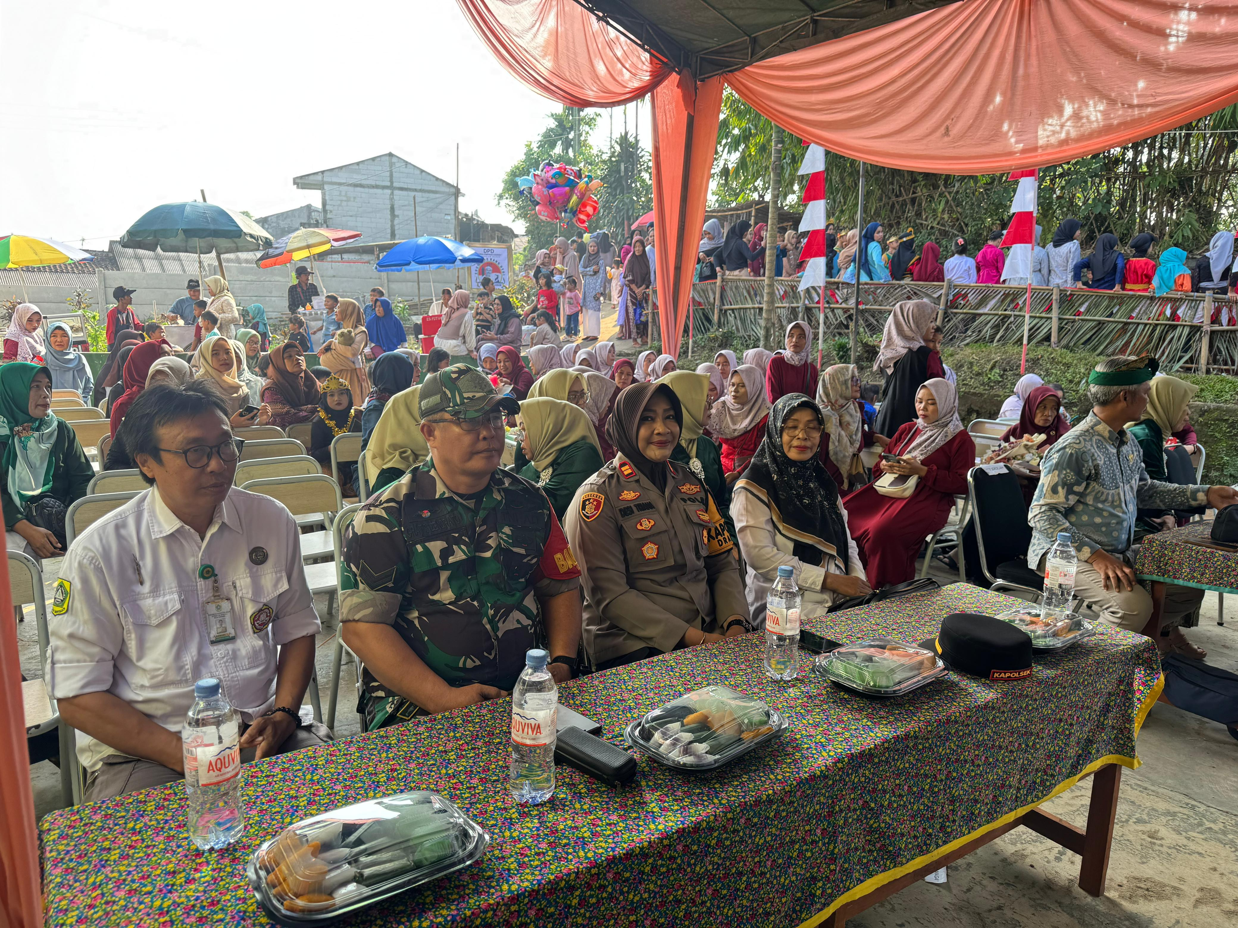 Kapolsek Dramaga Hadiri Gebyar Budaya Nusantara 2025 di SDN Situ Kaum Ciherang, Ajak Masyarakat Jaga Kamtibmas