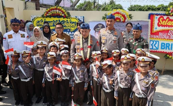 Dukung Pemberdayaan Masyarakat, Kapolri Resmikan Balai Latihan Polisi Peduli Pengangguran