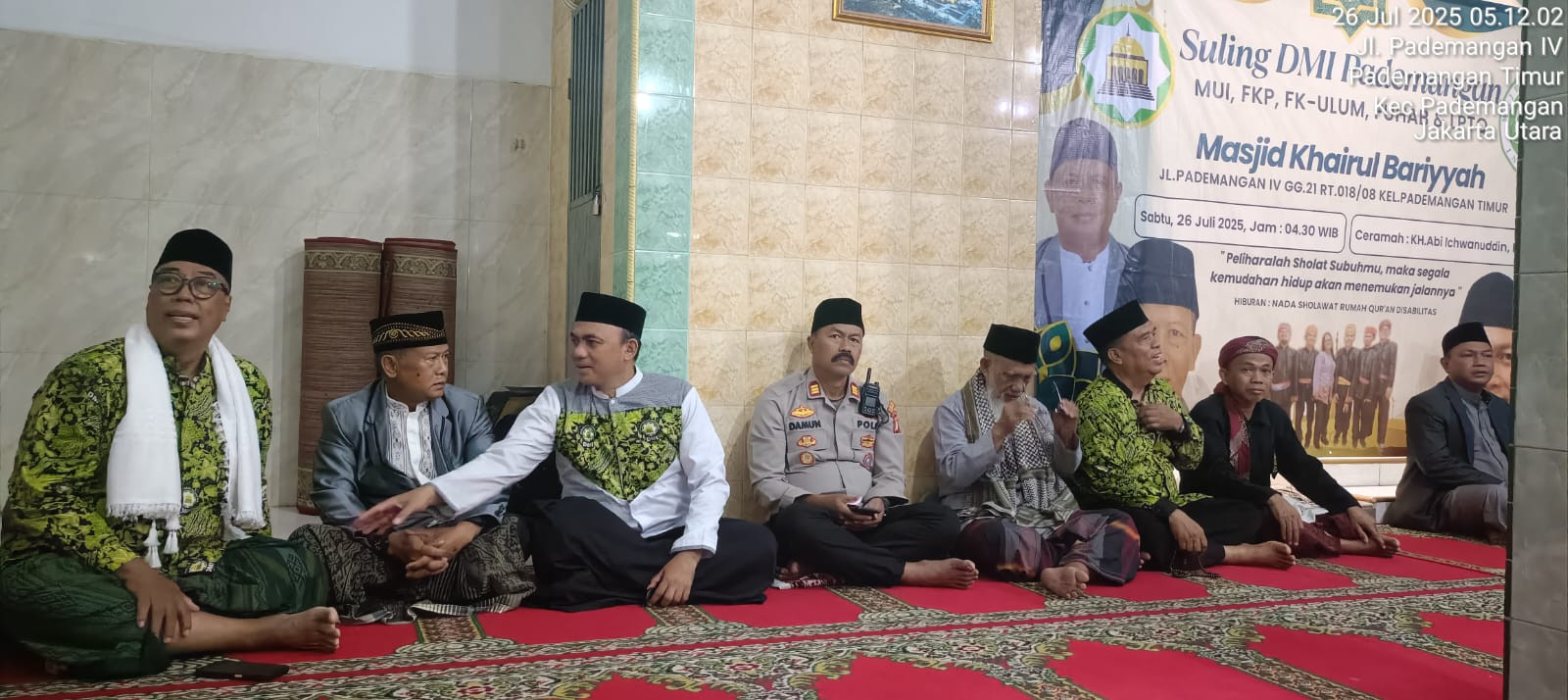 Subuh Keliling DMI di Masjid Khairul Bariyyah, Polsek Pademangan Pererat Silaturahmi dengan Warga