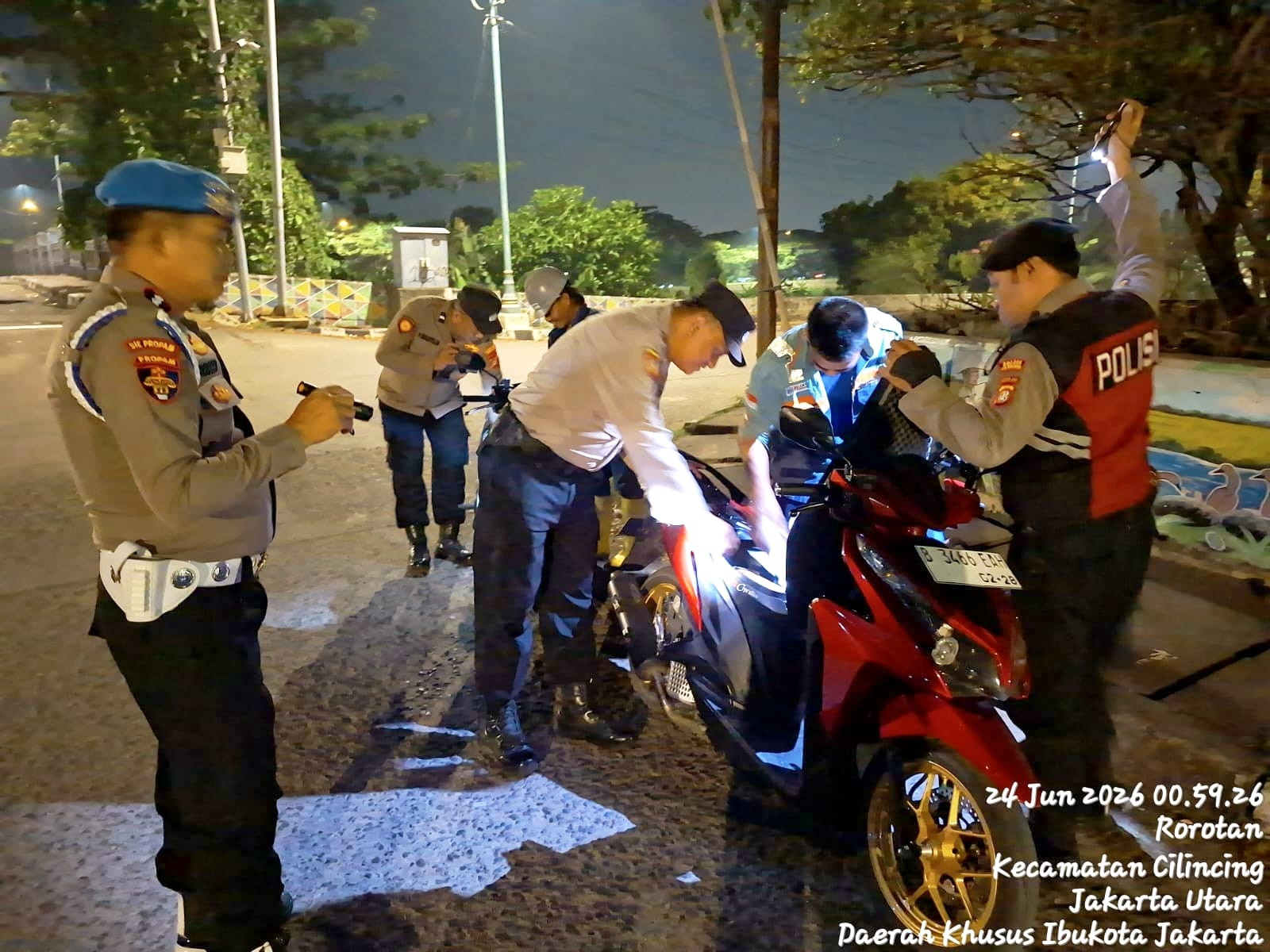 KRYD Polsek Cilincing Sasar Titik Rawan Tawuran, Situasi Wilayah Tetap Kondusif