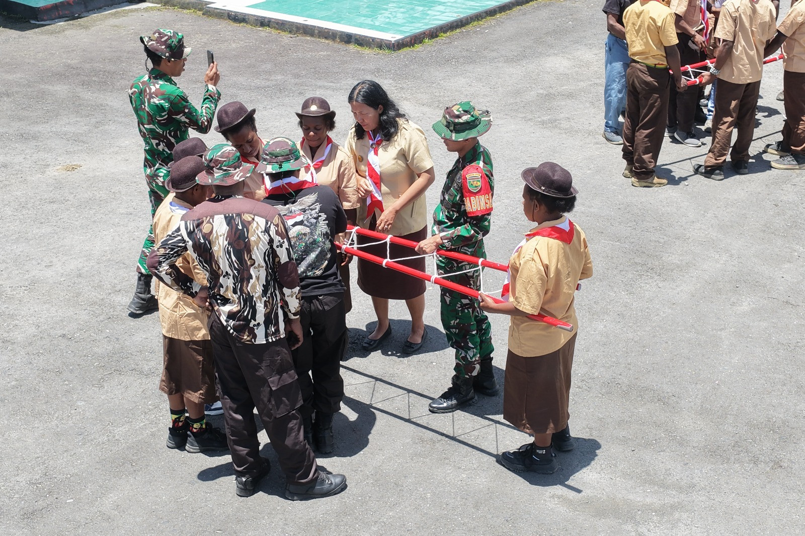 Kodim 1714/Puncak Jaya Selenggarakan Kegiatan Persami KKRI Tanamkan Nilai Kebangsaan Pada Siswa SMK Negeri 1 Mulia