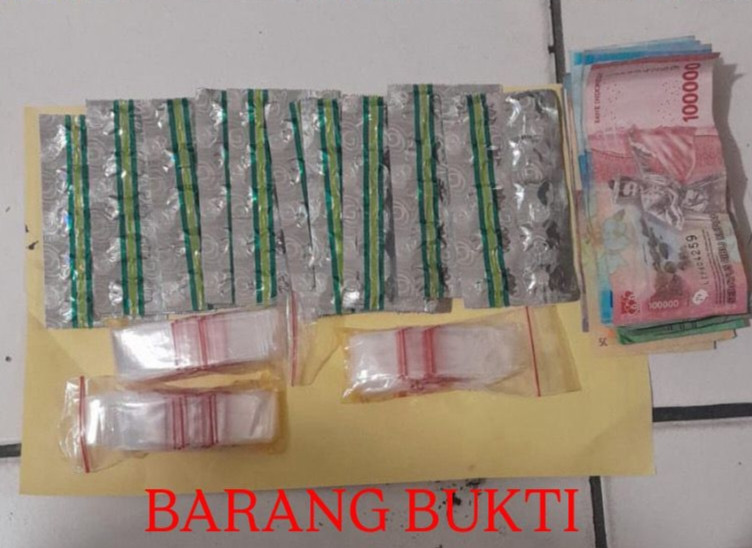 Polisi Bongkar Peredaran Obat Keras Ilegal di Sawah Besar, 5 Pelaku Ditangkap