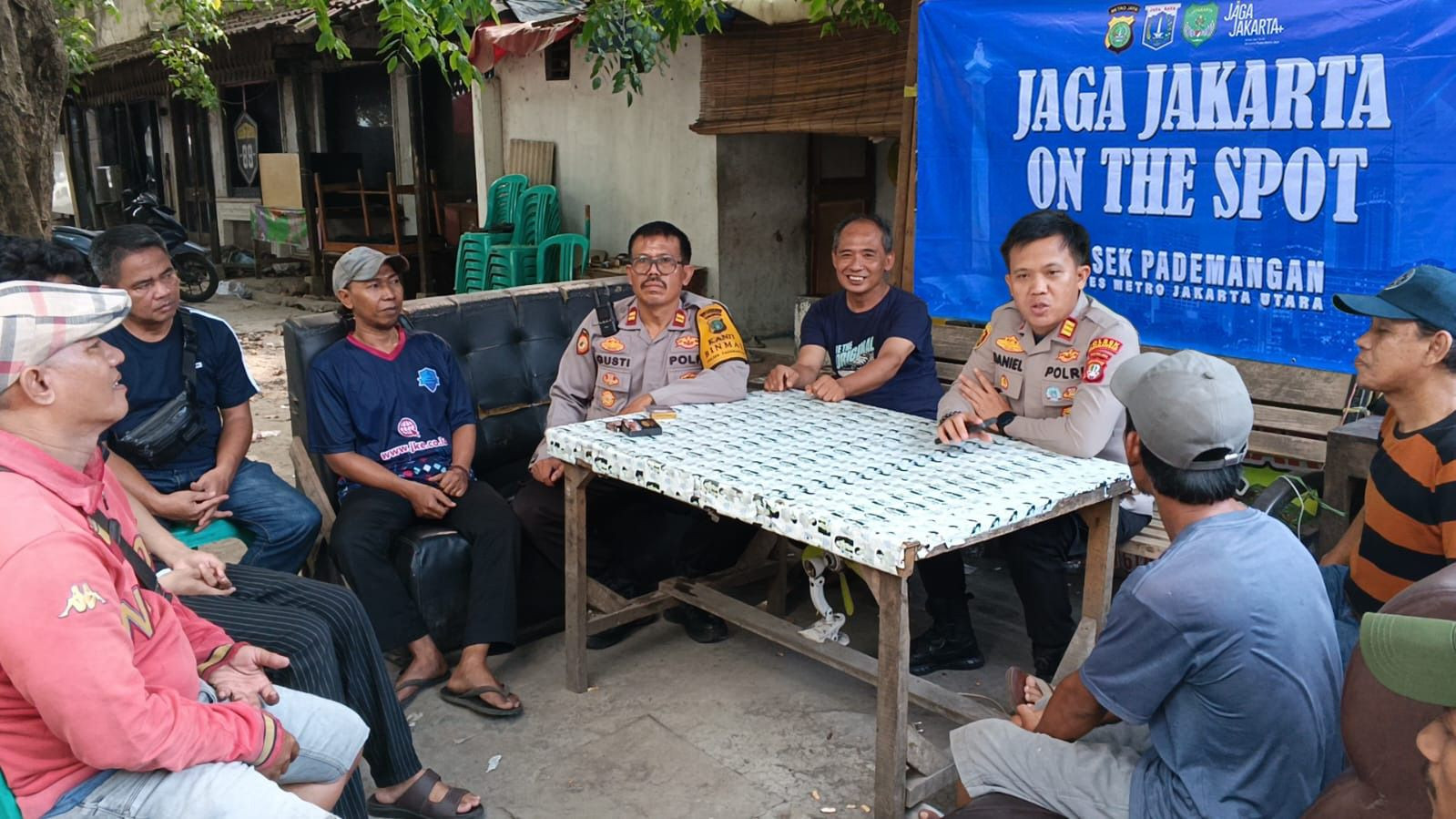 Jaga Jakarta On The Spot, Kapolsek Pademangan Ajak Warga Perkuat Keamanan Lingkungan