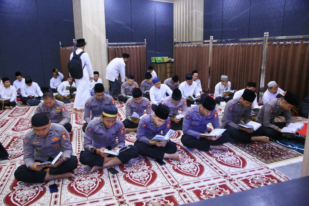 Jelang Hari Jadi ke-74, Divhumas Polri Gelar Khataman Al-Qur’an