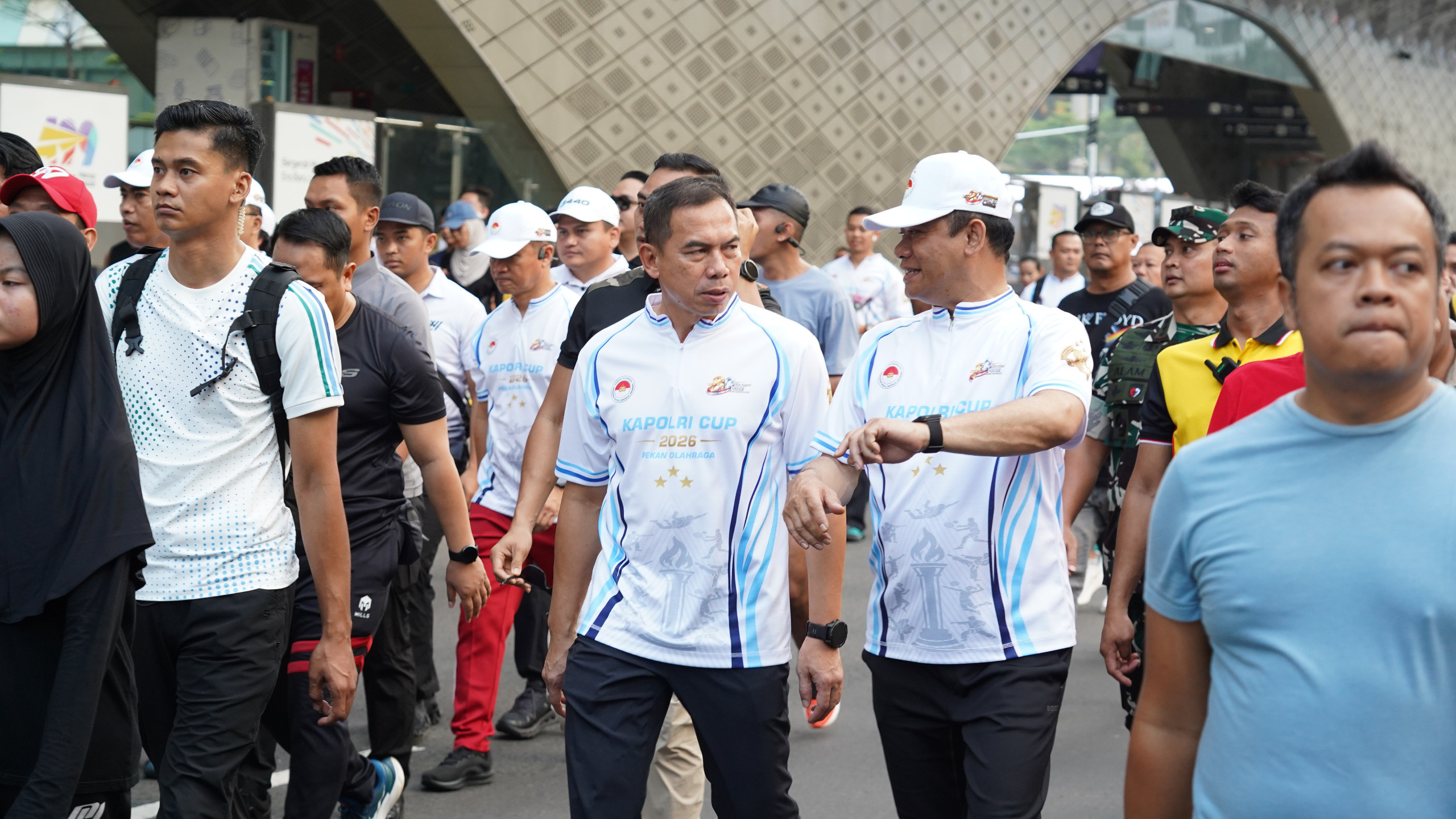Pangdam Jaya Hadiri Olahraga Bersama dan Car Free Day Sambut Hari Bhayangkara Ke -80 Tahun 2026