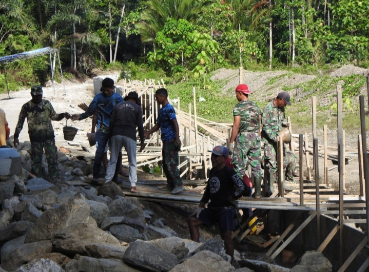 Progres Sasaran Fisik TMMD Ke-123 Kodim 1510/Sula Capai Hasil Signifikan