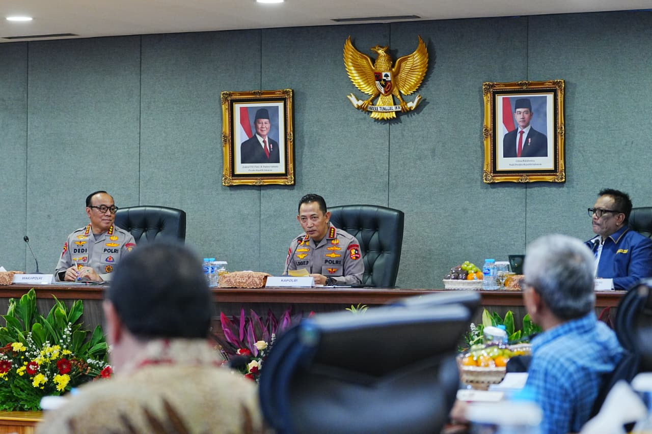 Kapolri Gandeng Pakar, Akademisi, dan Pemerhati Kepolisian untuk Beri Masukan Melalui Rapat Akselerasi Transformasi Polri