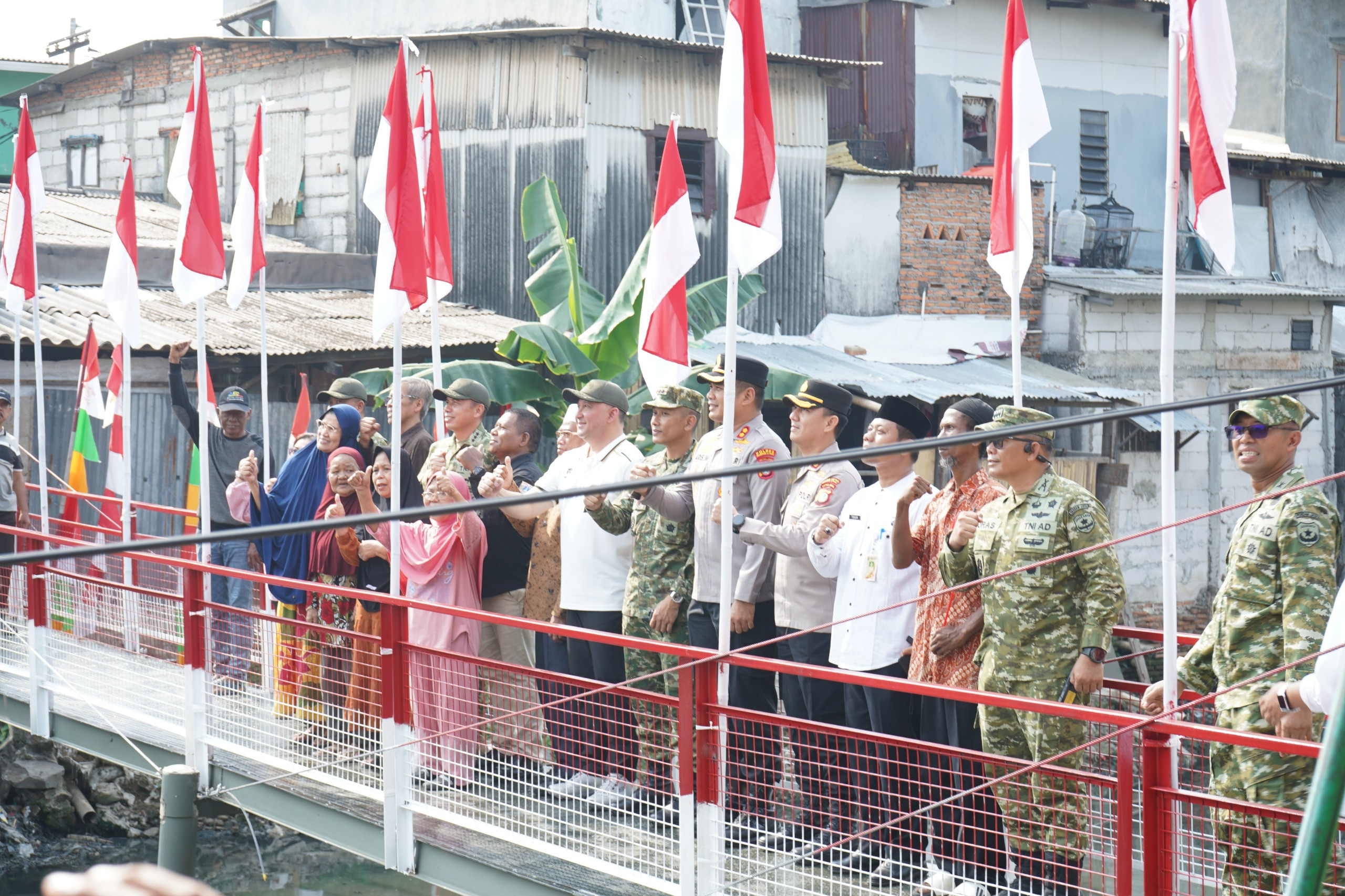 Wakapolres Jakut Hadiri Peresmian Jembatan Garuda : Permudah Aktivitas dan Tingkatkan Keselamatan Warga Pademangan