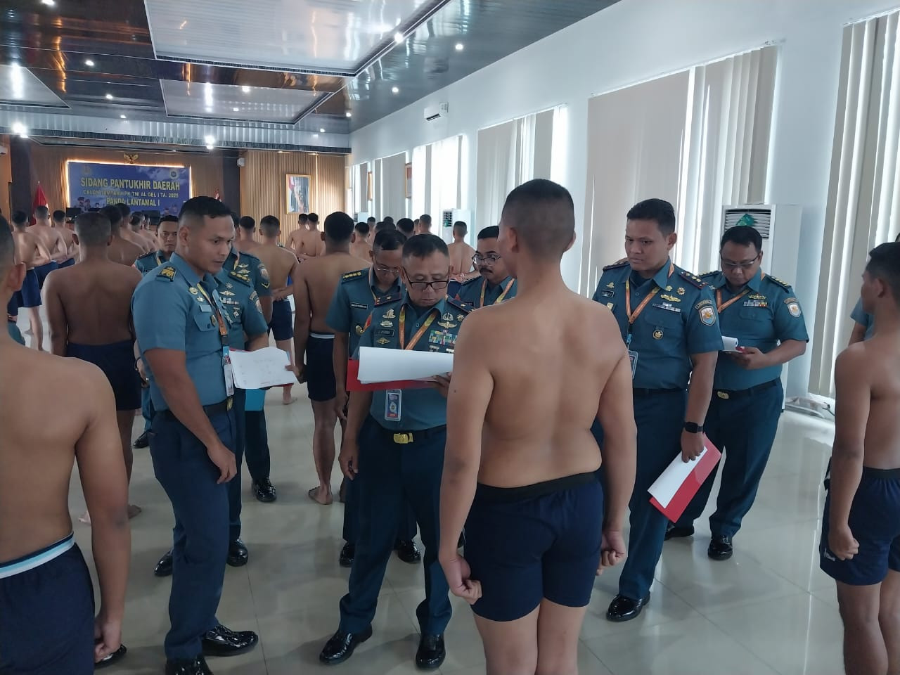 Danlanal Simeulue Hadiri Pantukhirda Penerimaaan Calon Tamtama PK TNI AL Gelombang I TA 2025