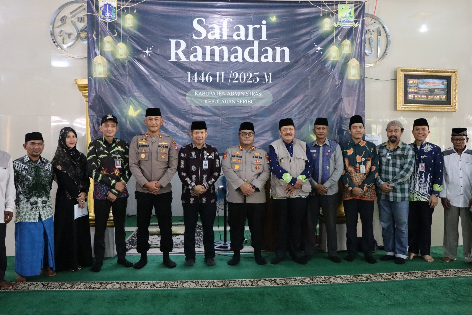 Kapolres Kepulauan Seribu Hadiri Safari Ramadhan 1446 H di Pulau Tidung, Serahkan Bantuan untuk Masyarakat