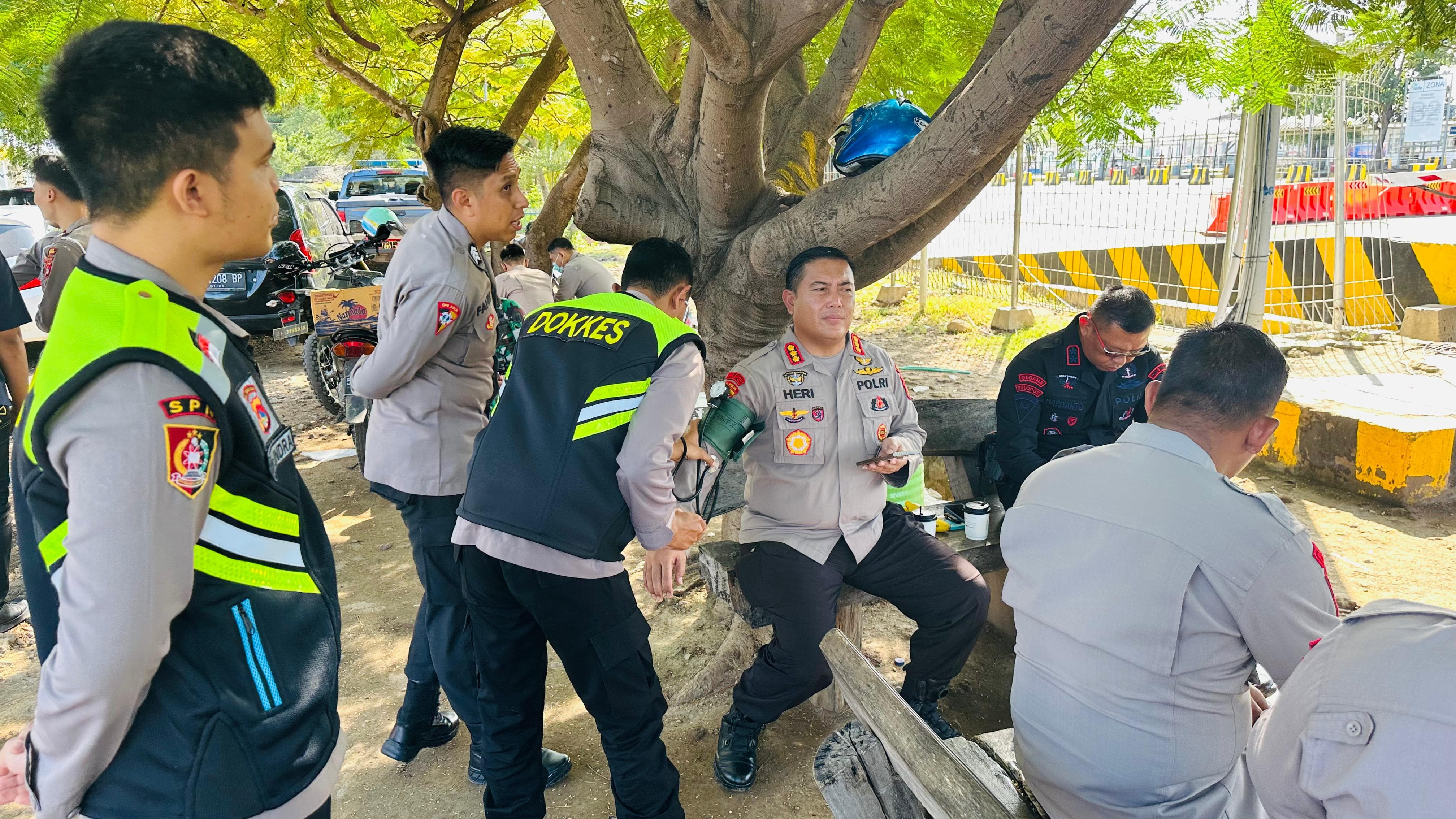 Polda NTB Kerahkan Ratusan Personel Amankan Aksi Massa di Pelabuhan Poto Tano