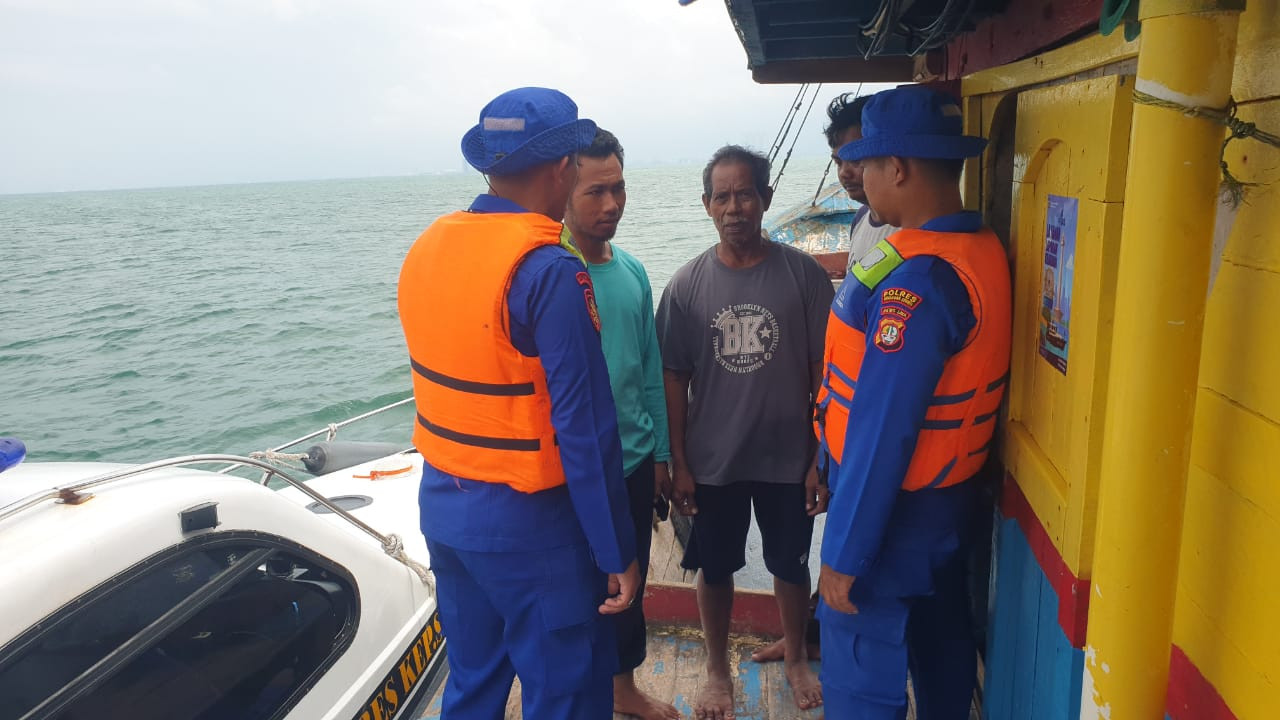 Satpolairud Polres Kepulauan Seribu Gelar Patroli Dialogis Laut, Antisipasi Kejahatan Perairan