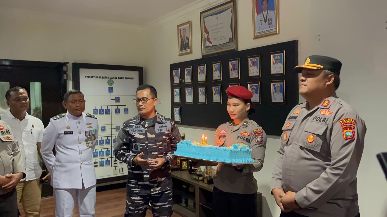 HUT Ke-80 TNI AL, Komandan Lanal Dabo Singkep Terima Kunjungan Kapolres Lingga dan Kepala Imigrasi Dabo Singkep