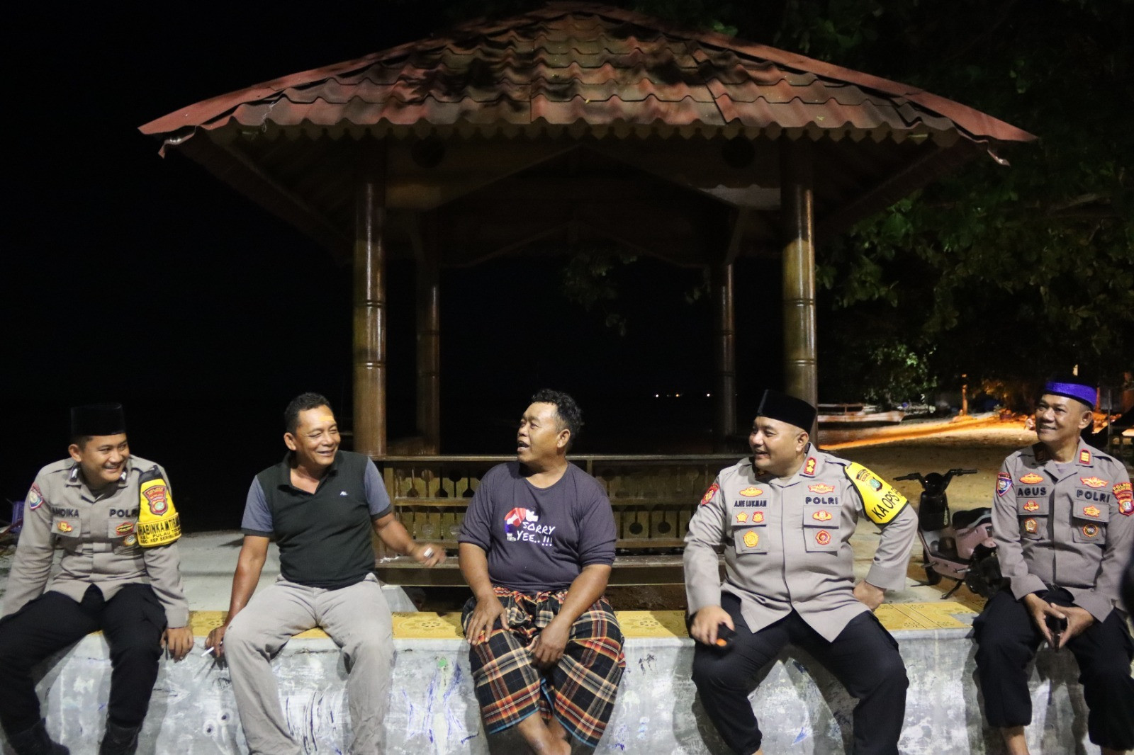 Kapolres Kepulauan Seribu Silaturahmi dengan Tokoh Agama dan Masyarakat di Pulau Tidung