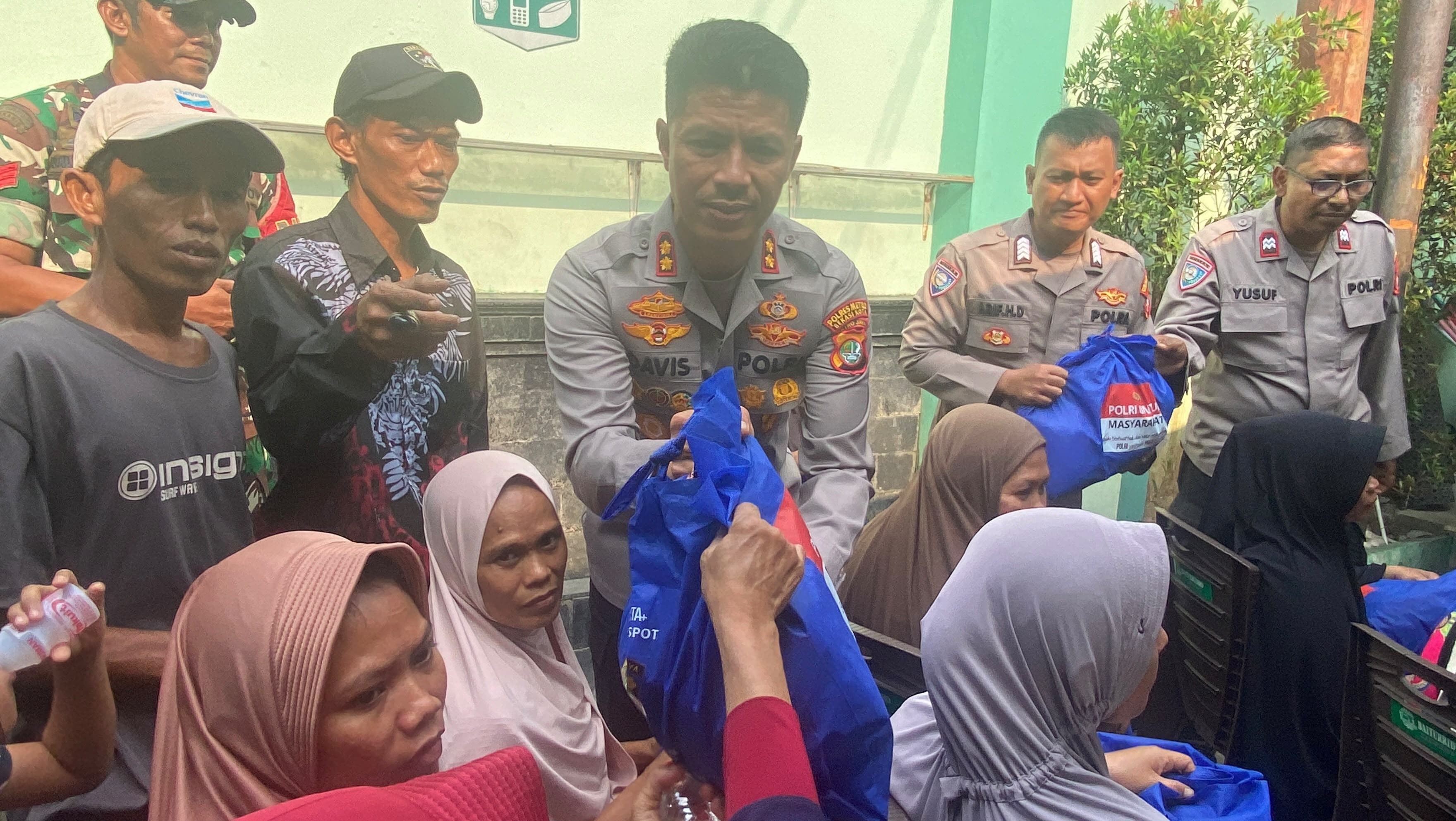 Program Jaga Jakarta On The Spot, Polres Metro Bekasi Kota Serap Aspirasi dan Perkuat Kolaborasi Jaga Kamtibmas di Kampung Poncol