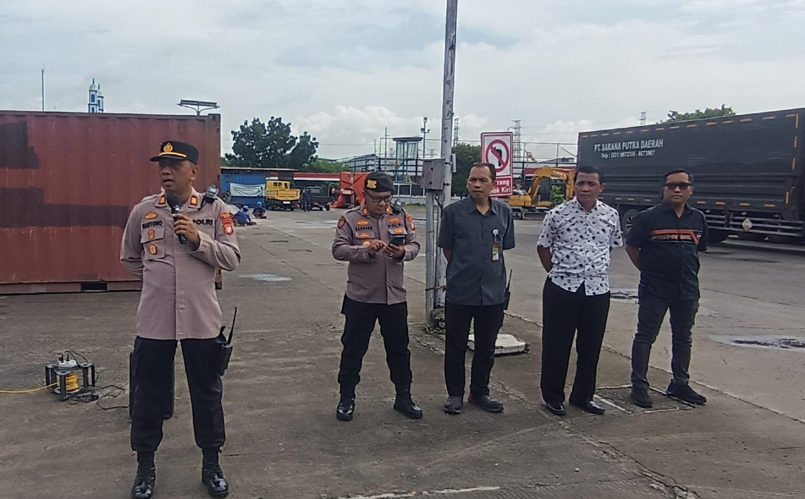 Pengamanan Aksi Unjuk Rasa Aliansi GERINDRA di Pertamina Patra Niaga Berjalan Lancar