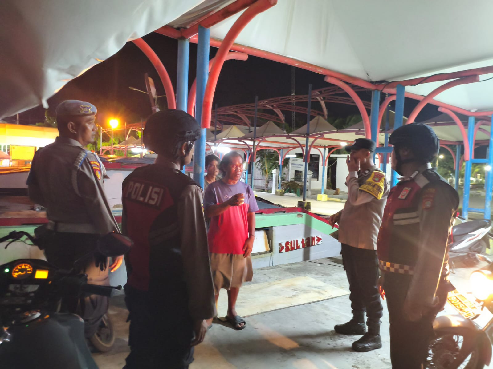 Patroli Malam Ramadhan 1447 H, Polsek Kepulauan Seribu Utara Bersama TNI dan Satpol PP Perkuat Siskamling Cegah Guantibmas