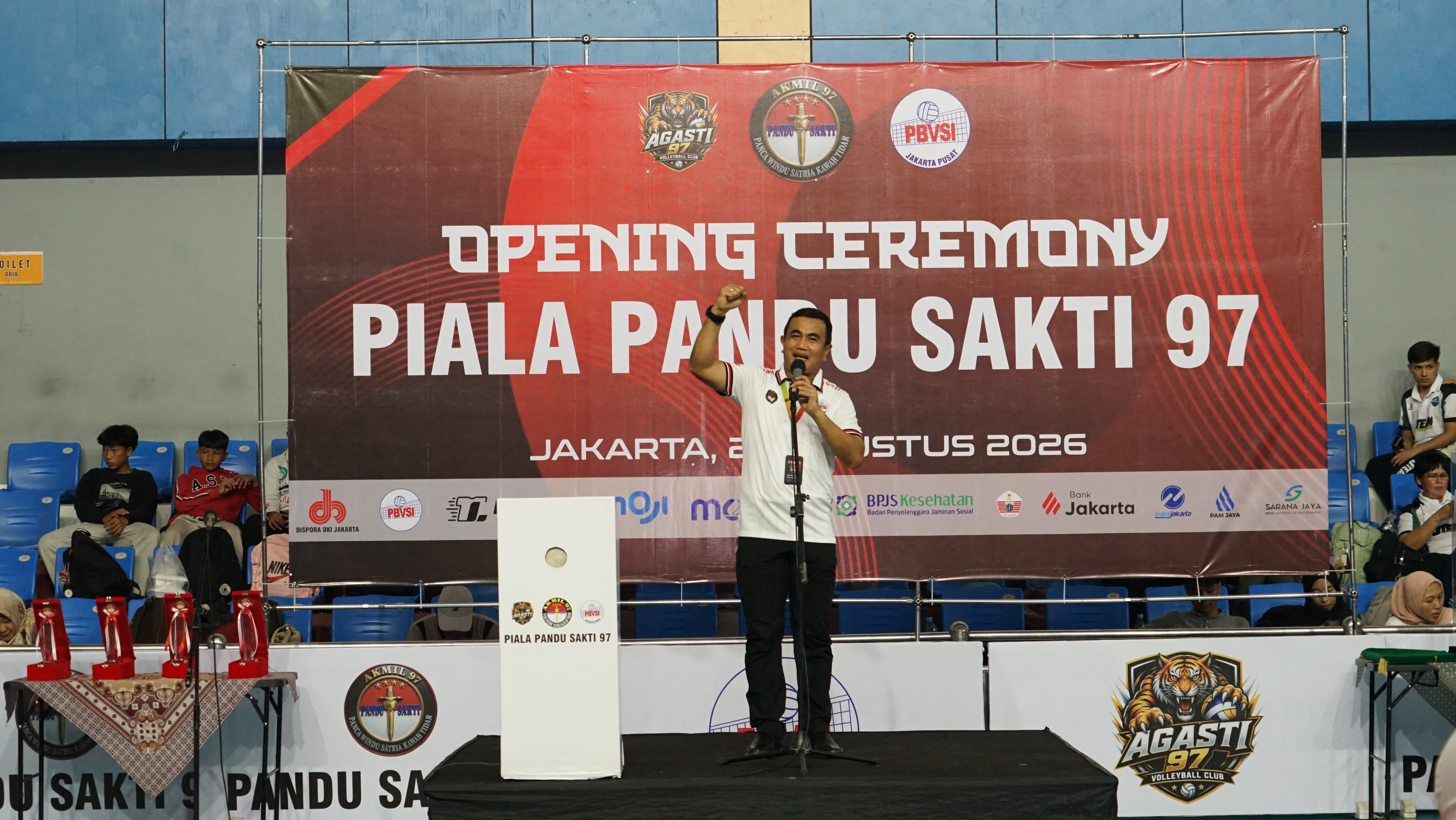 Opening Ceremony Bola Voli Putri KU-2010 Piala Pandu Sakti 97 Semarakkan Pengabdian 29 Tahun