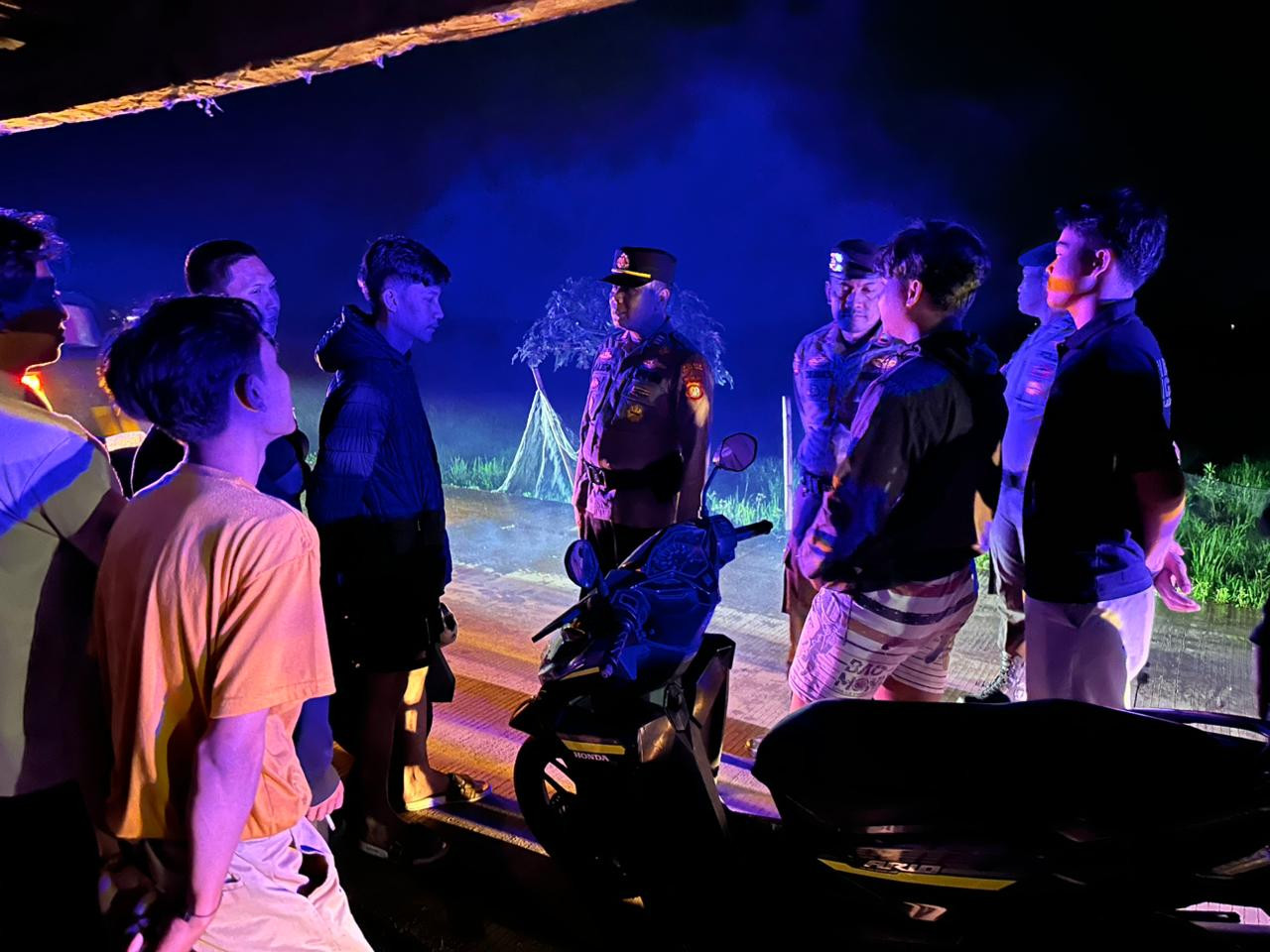 Kapolsek Cabangbungin Gelar Patroli Biru Preventif, Cegah Gangguan Kamtibmas di Wilayah Rawan