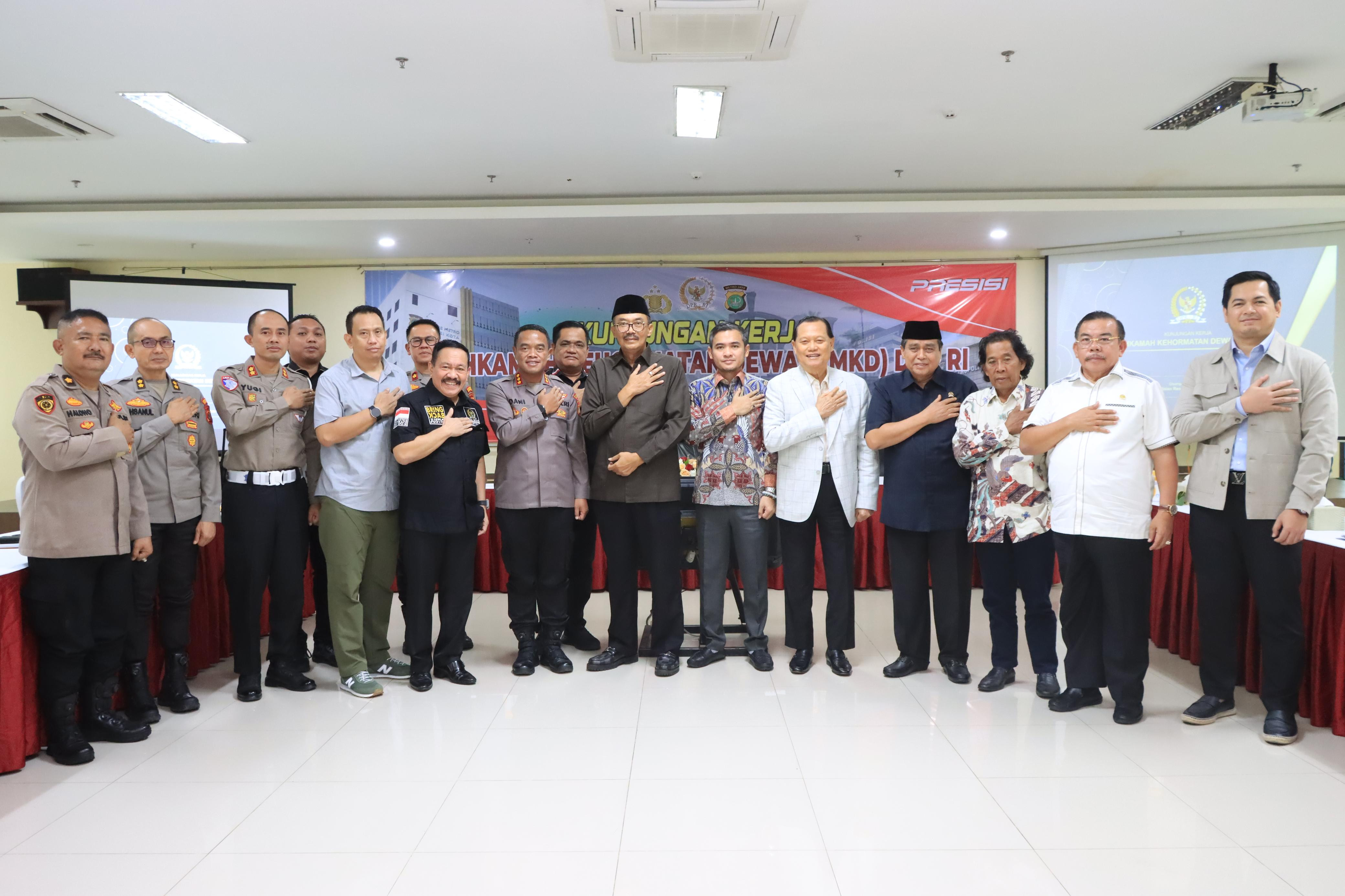 Kunjungan Kerja Mahkamah Kehormatan Dewan (MKD) DPR-RI di Polres Metro Bekasi Kota