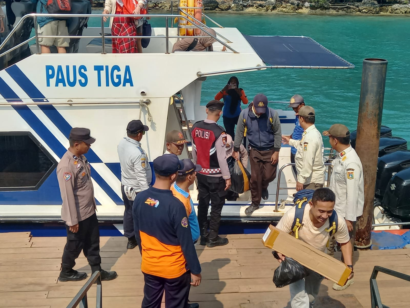 Jakarta On The Spot, Polres Kepulauan Seribu Kedepankan Pelayanan Humanis di Dermaga dan Sosialisasikan Layanan Polisi 110
