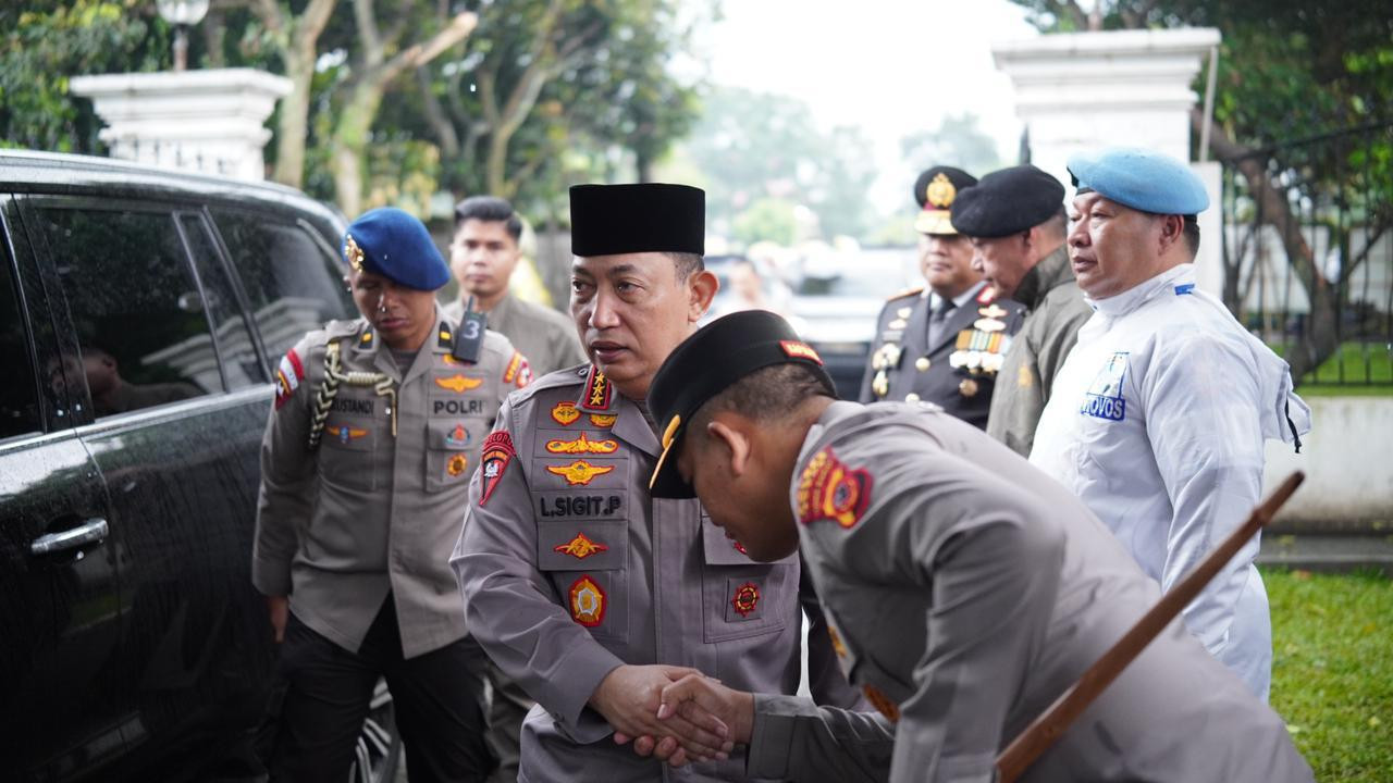 Kapolres Bogor Hadiri Upacara Persemayaman Dan Pemakaman Kedinasan Komjen Pol (Purn) H. Puang Jusuf Manggabarani
