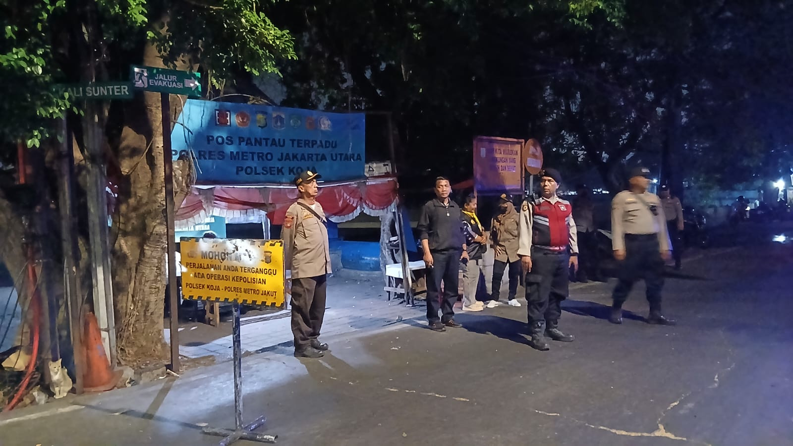 Patroli KRYD Polsek Koja Sisir Titik Rawan Tawuran, 54 Personel Gabungan Diterjunkan