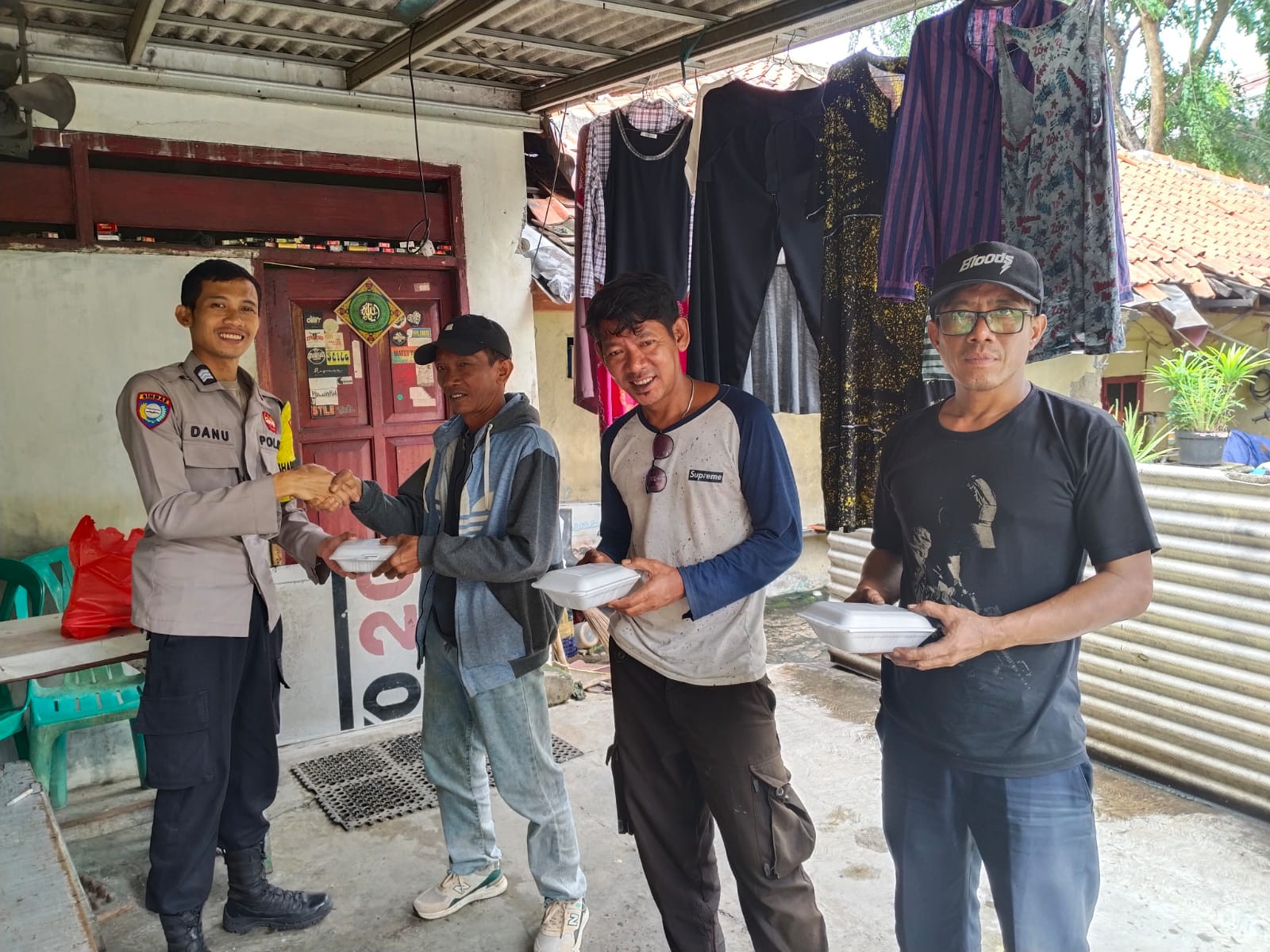 Warga Apresiasi Aksi Jumat Peduli Polsek Koja di Tugu Utara