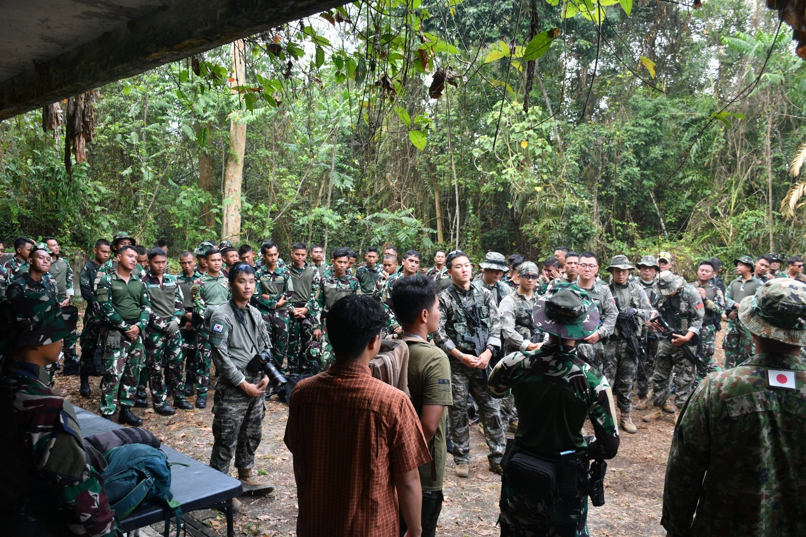 Latgabma Super Garuda Shield 2026 Marfor Lampung Gelar Latihan Menembak Sniper dan Jungle Survival