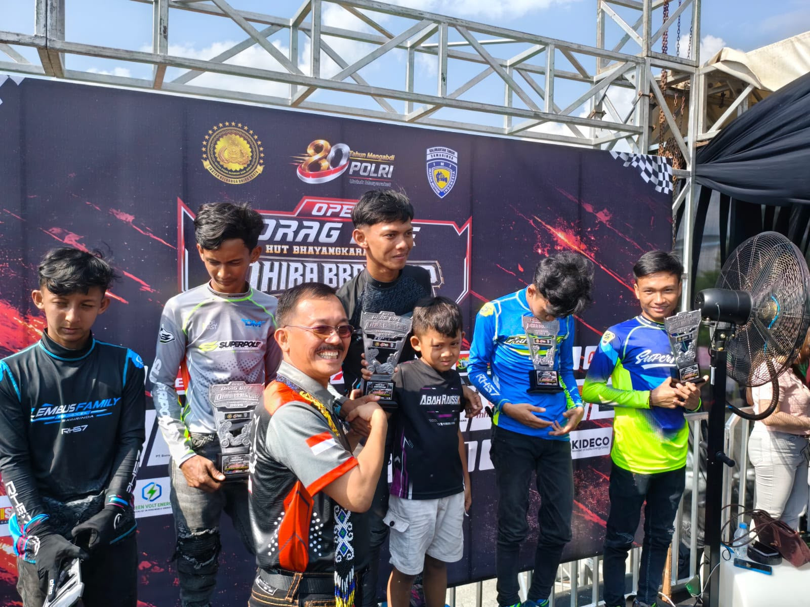 Gas di Sirkuit, Bukan di Jalan! Open Drag Bike Dhira Brata Cup Championship 2026 Resmi Dibuka di Samarinda dalam Rangka Hari Bhayangkara ke-80