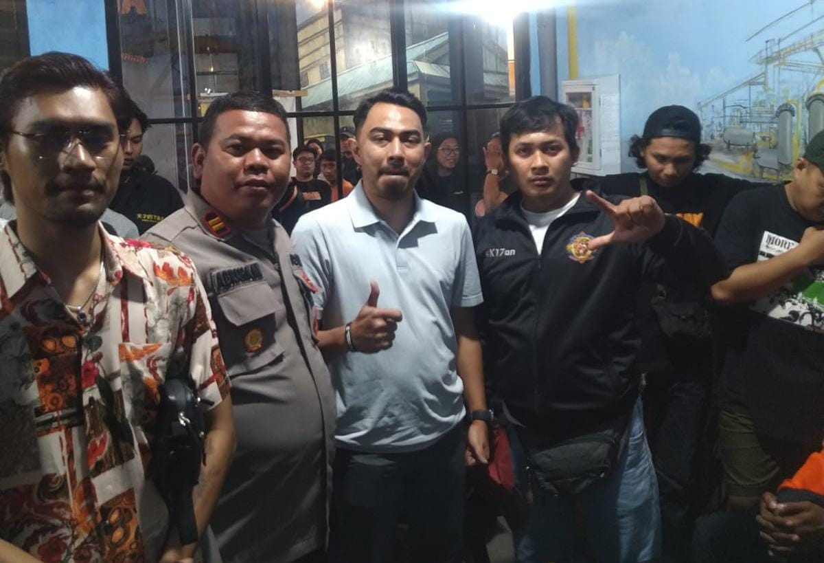 Respons Cepat Aduan Masyarakat, Tim Perintis Presisi Polres Metro Bekasi Kota Bubarkan Keramaian Tak Berizin di Cikunir
