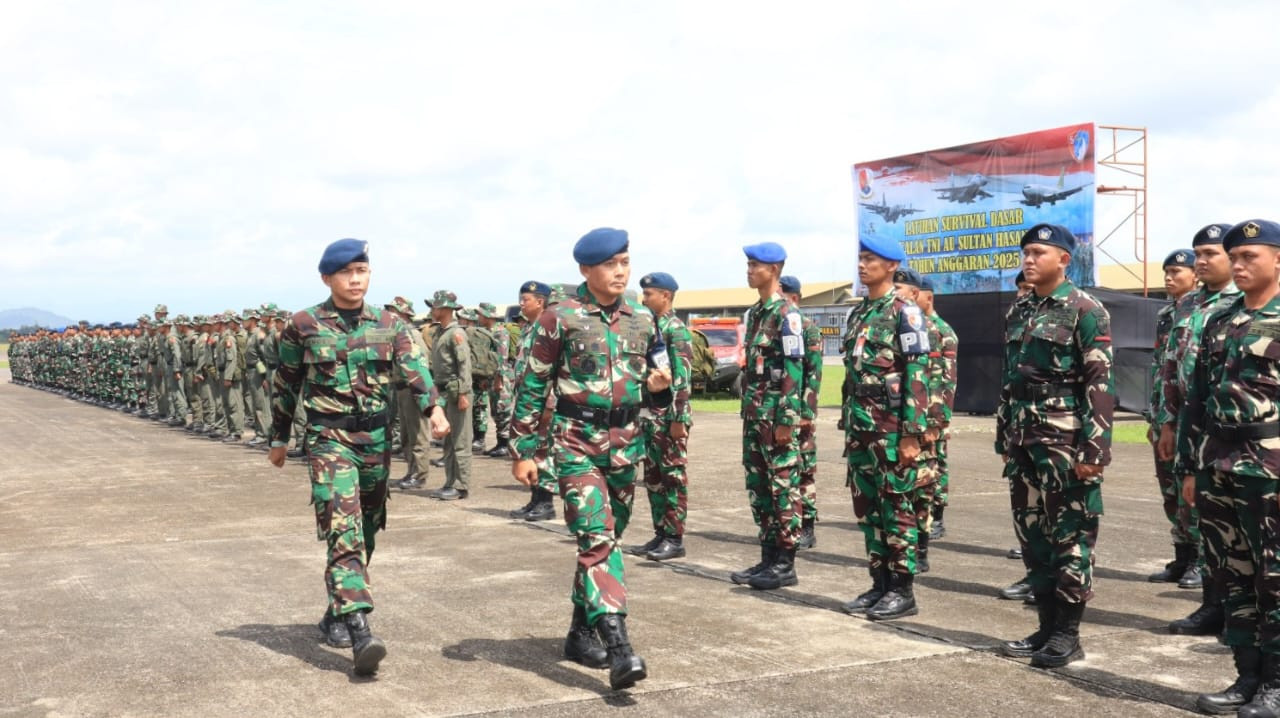 40 Personel Penerbang Dan Awak Pesawat Lanud Sultan Hasanuddin Ikuti Latihan Survival Dasar