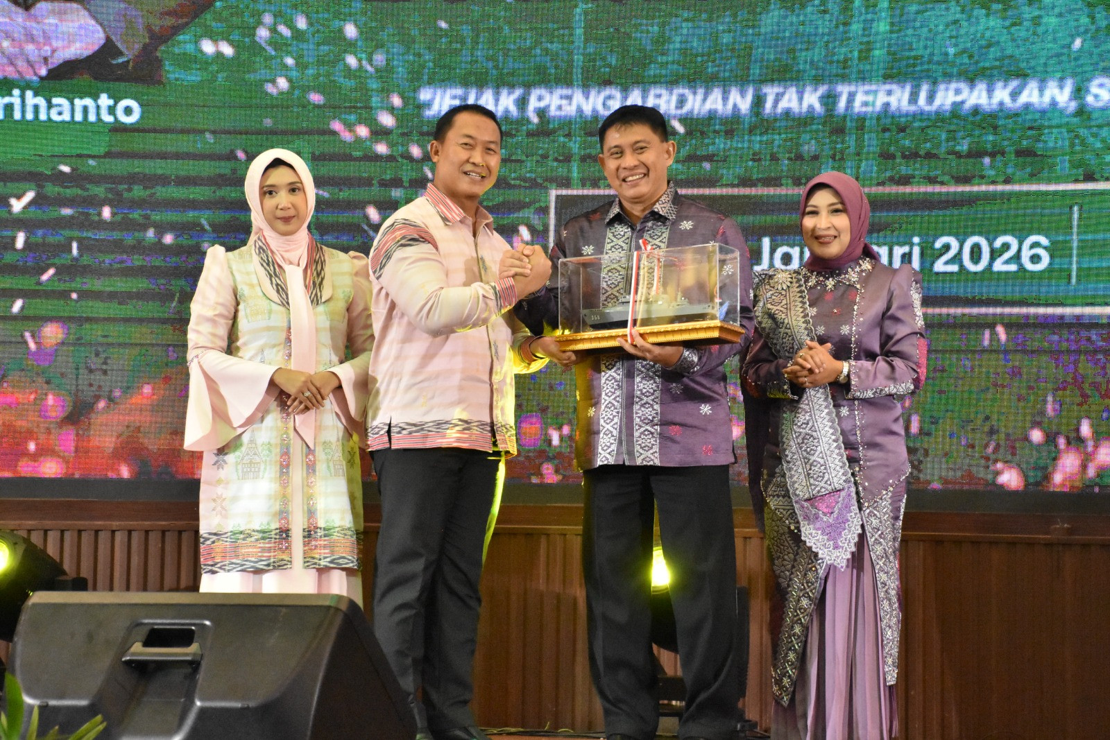 Perkuat Sinergi dan Kebersamaan, Danlanal Dumai Hadiri Malam Pisah Sambut Danrem 031/Wira Bima