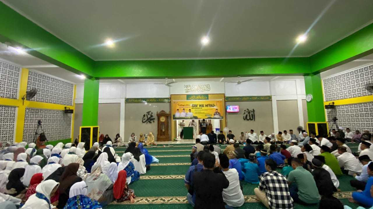 Danlanal Bintan Hadiri Peringatan Isra’ Mi’raj di Masjid At Taubah