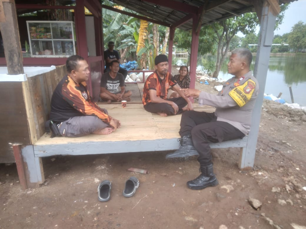 Bhabinkamtibmas Kelurahan Bojong Menteng Berikan Himbauan Kamtibmas kepada Ormas PP