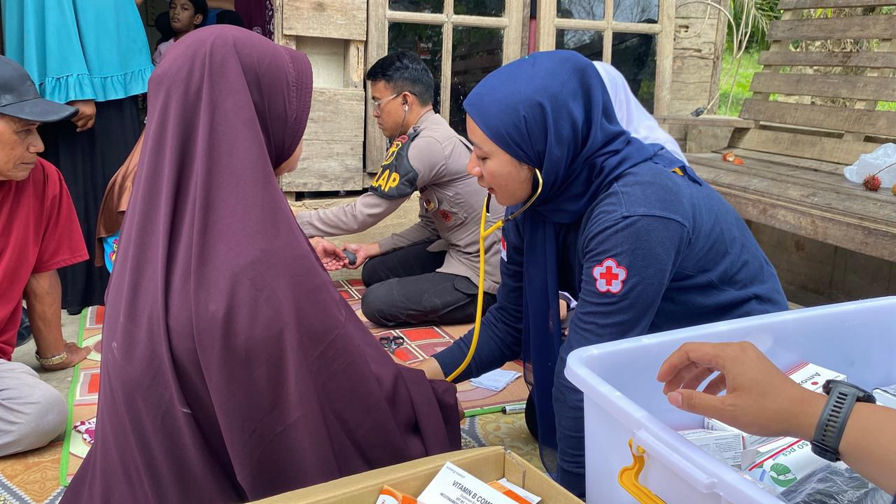 Polri Hadir Jaga Asa di Tengah Bencana, Ratusan Warga Aceh Terima Layanan Bakti Kesehatan Ops Aman Nusa II
