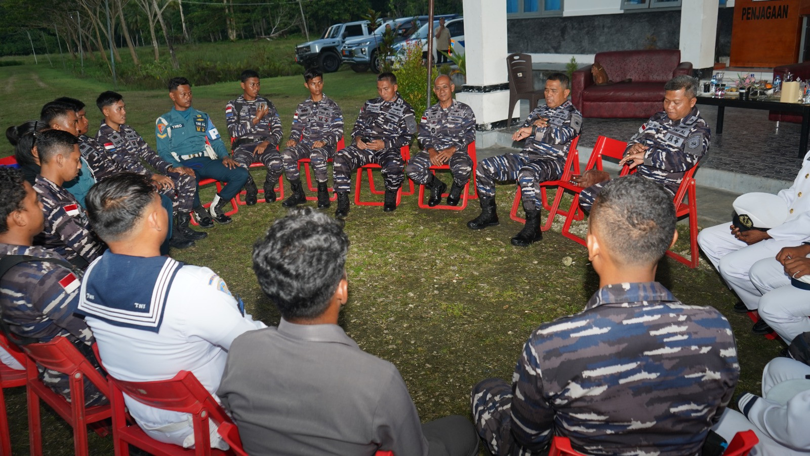 Laut Tenang, Semangat Membara, Dankodaeral X Sambangi Prajurit Penjaga Laut Sarmi