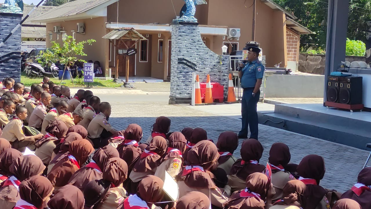 Lanal Bandung, Posal Pangandaran Bangun Mental Para Siswa/i SMKN 1 Pangandaran Menjadi Pelajar Yang Berdisiplin, Berkarakter dan Cerdas