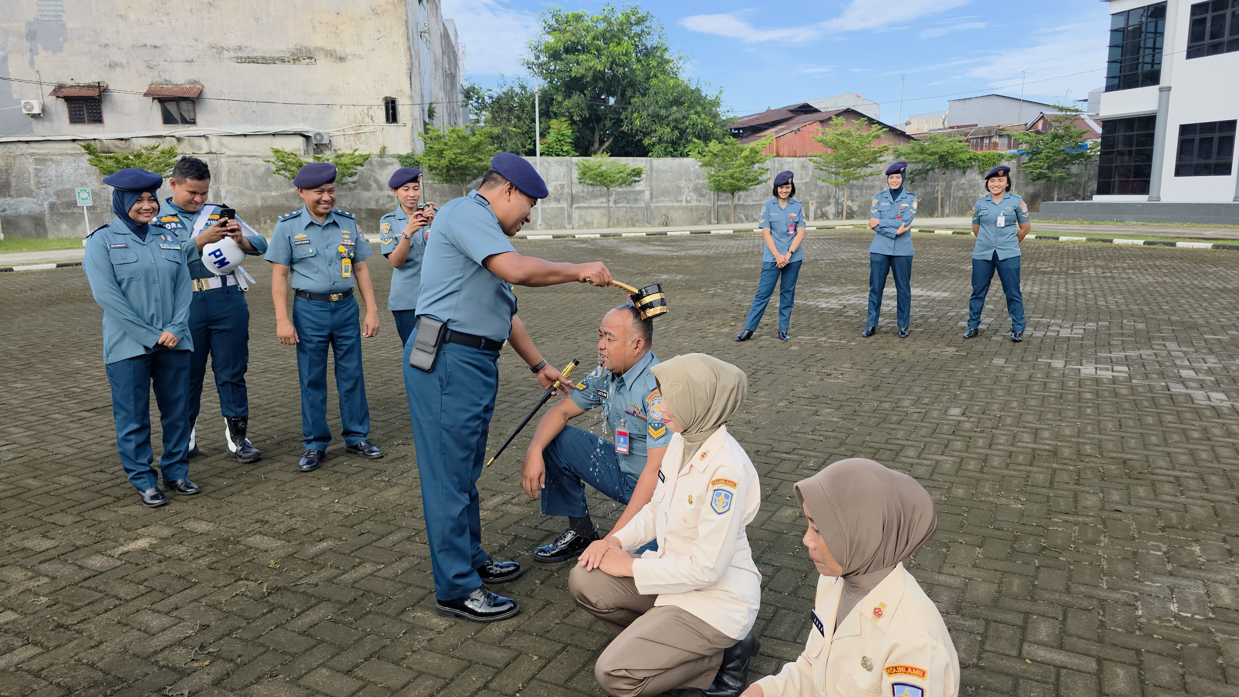 Tiga Personel Satlinlamil 3 Resmi Sandang Pangkat Baru