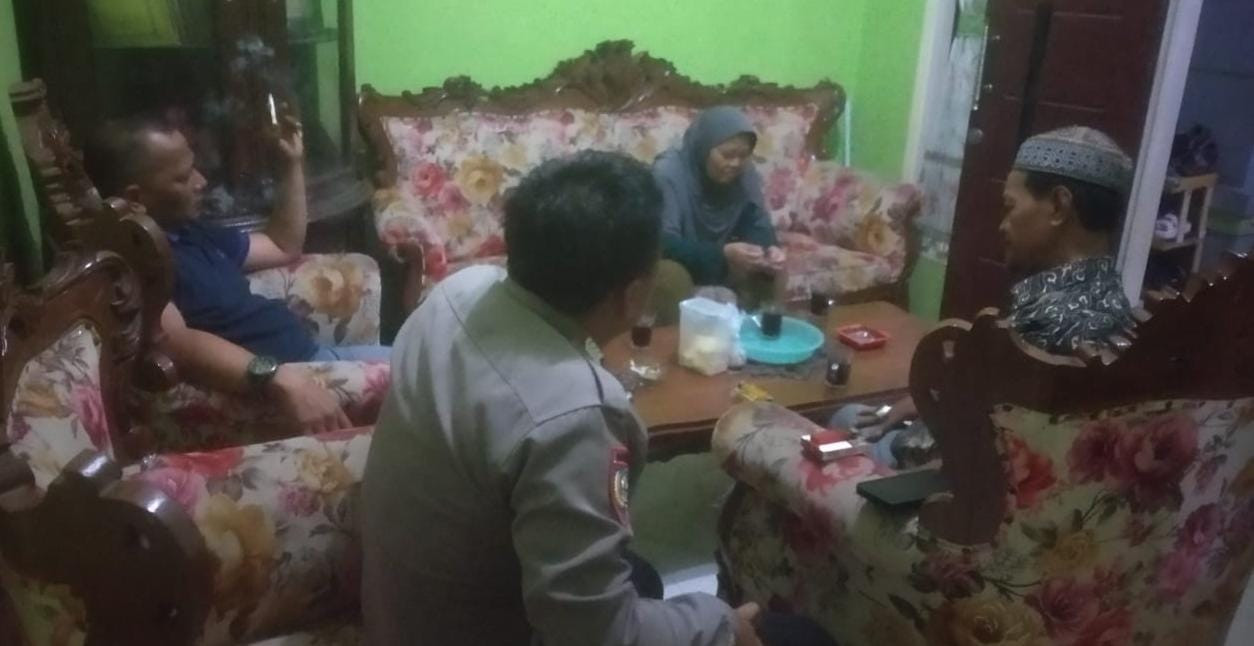 Bhabinkamtibmas Mediasi dan Tuntaskan Problem Solving di Medan Satria