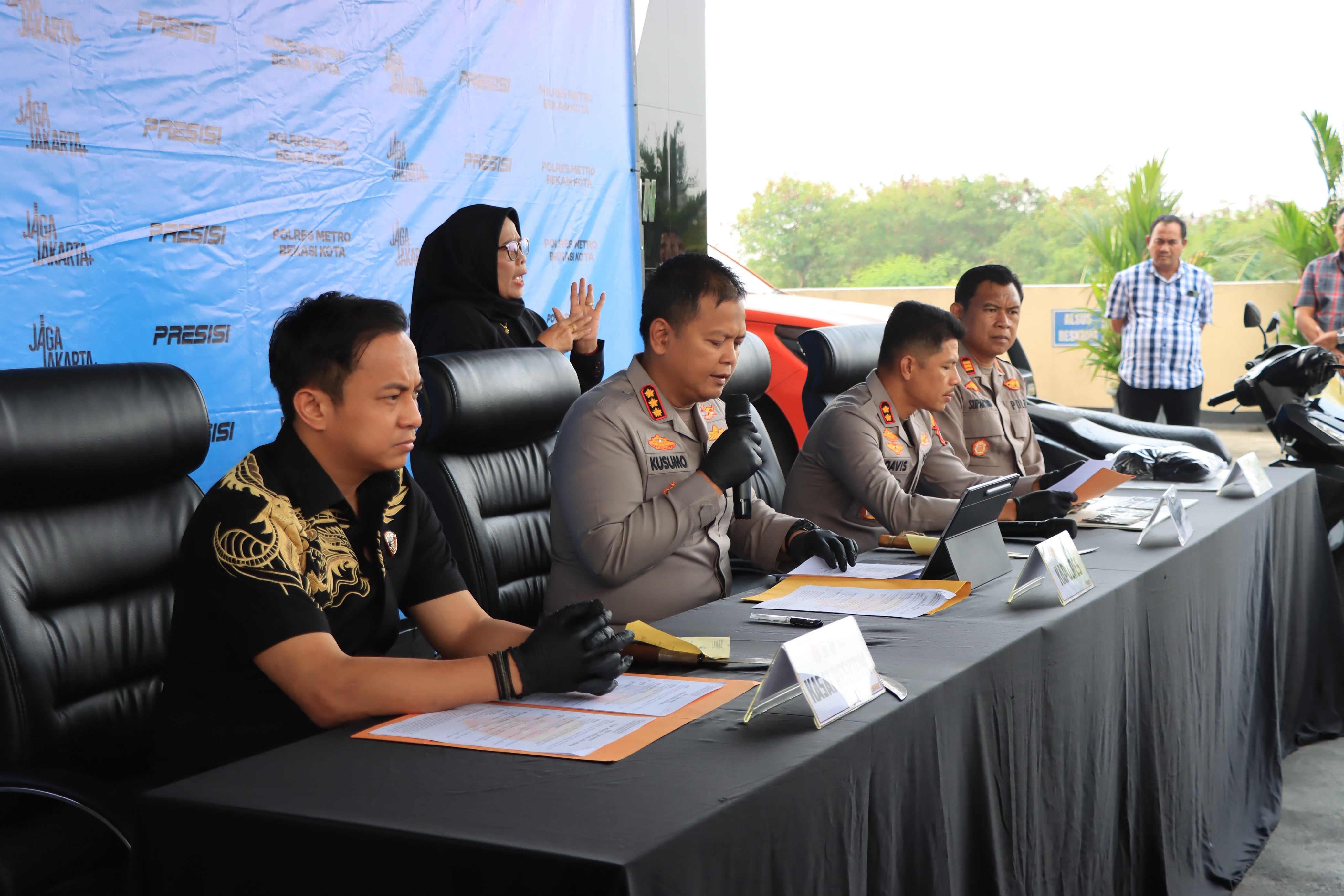 Begal Sadis di Jatisampurna Diungkap Polres Metro Bekasi Kota, Satu Pelaku Residivis Kambuhan Diringkus