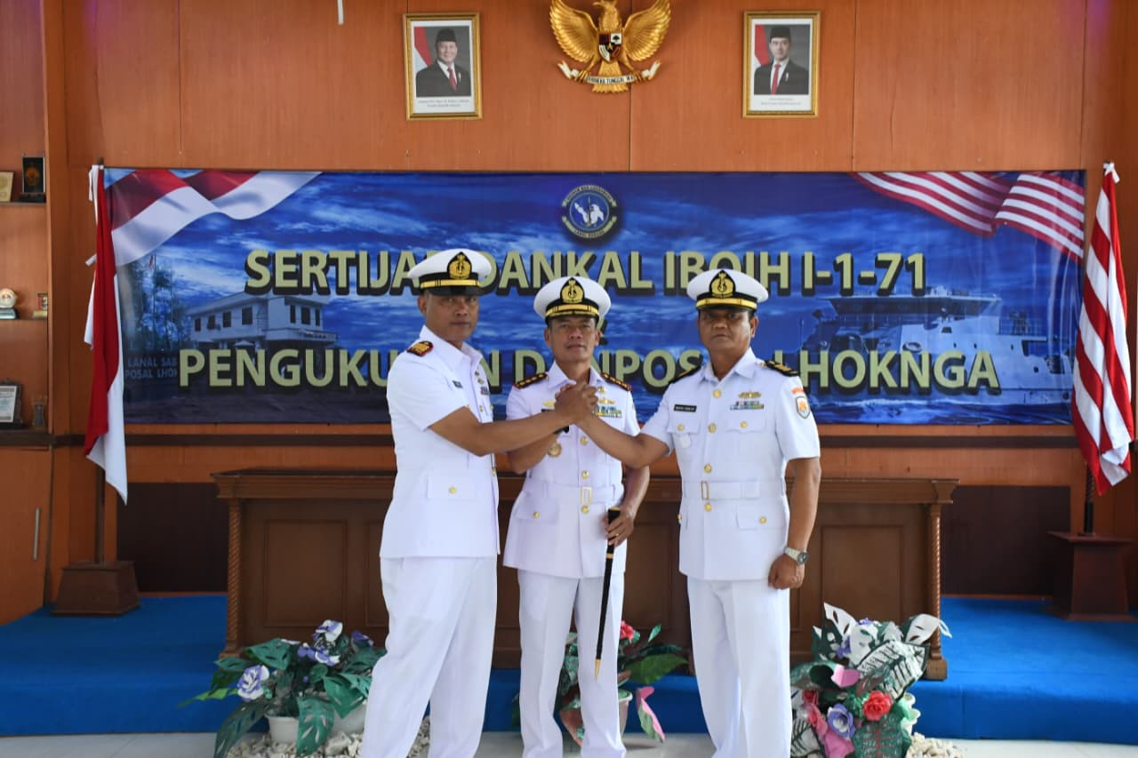 Danlanal Sabang Pimpin Upacara Sertijab Komandan KAL Iboih I-1-71 dan Pengukuhan Komandan Posal Lhoknga