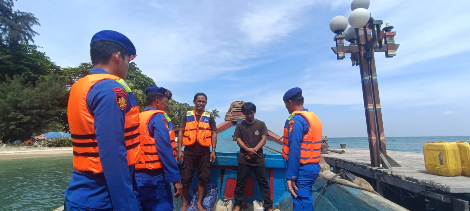 Satpolairud Polres Kepulauan Seribu Gelar Patroli Laut Dialogis, Antisipasi Kejahatan dan Sosialisasikan Call Center 110