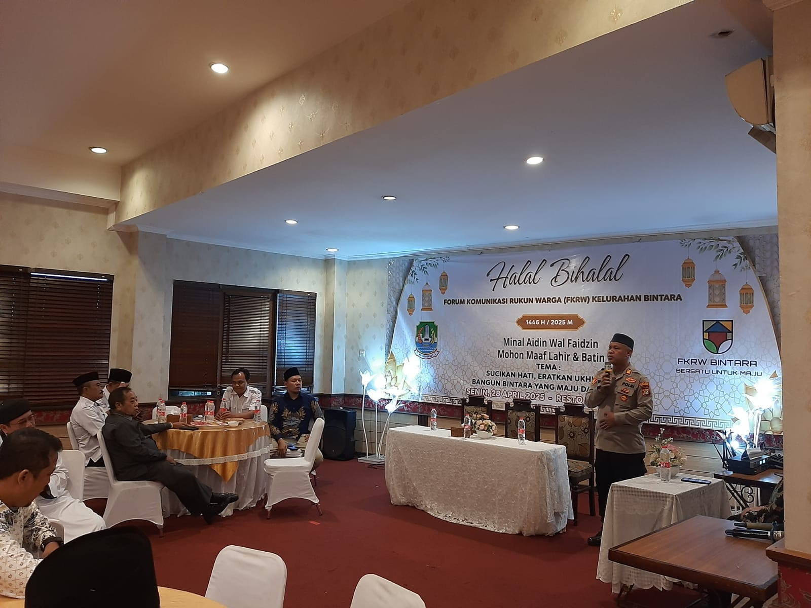 Kapolsek Bekasi Barat Hadiri Halal Bihalal Forum Komunikasi Rukun Warga Kelurahan Bintara